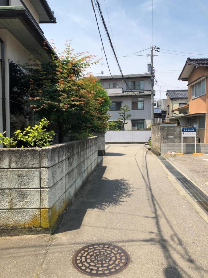 Kanazawa-Hachitabi Sennichi Buitenkant foto
